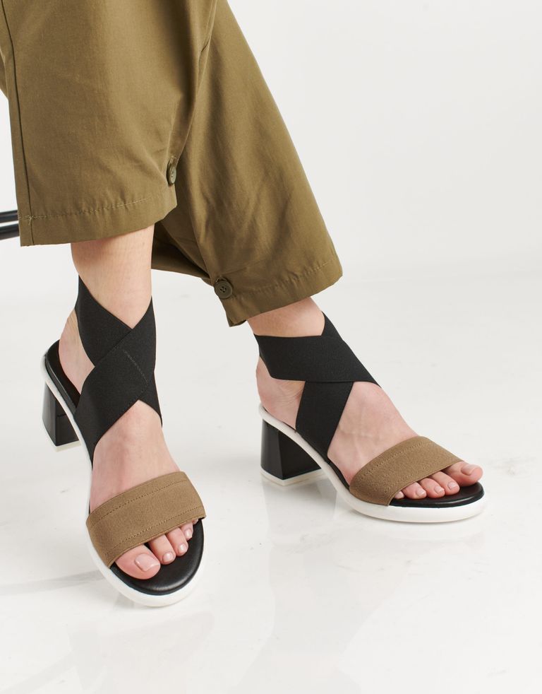 נעלי נשים - NR Rapisardi - סנדלי עקב SIBILLA - שחור חום