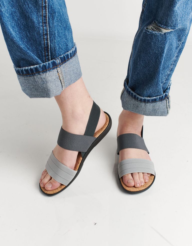 נעלי נשים - NR Rapisardi - סנדלי גומיות משולבים CRUS - אפור